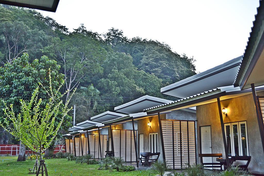 V Valley Resort Satun Bagian luar foto